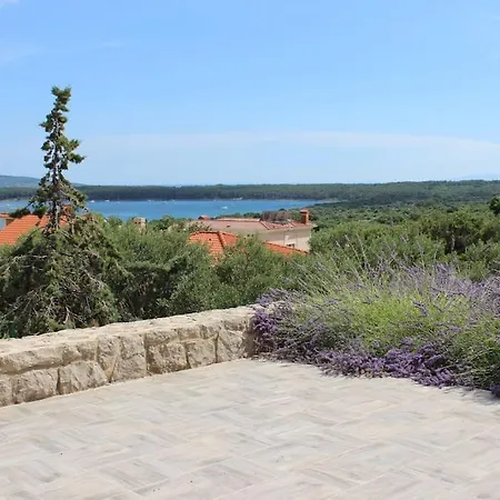 Apartment Comfortable Lavanda In Kornic