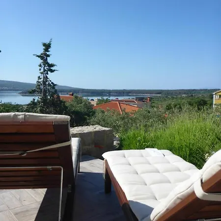 Comfortable Lavanda In Apartment Kornic
