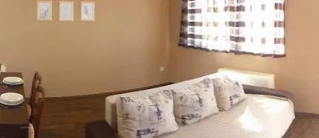 Comfortable Lavanda In Apartment